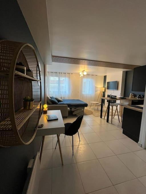 Petit Cocon En Hyper-Centre Apartamento Reims Exterior foto